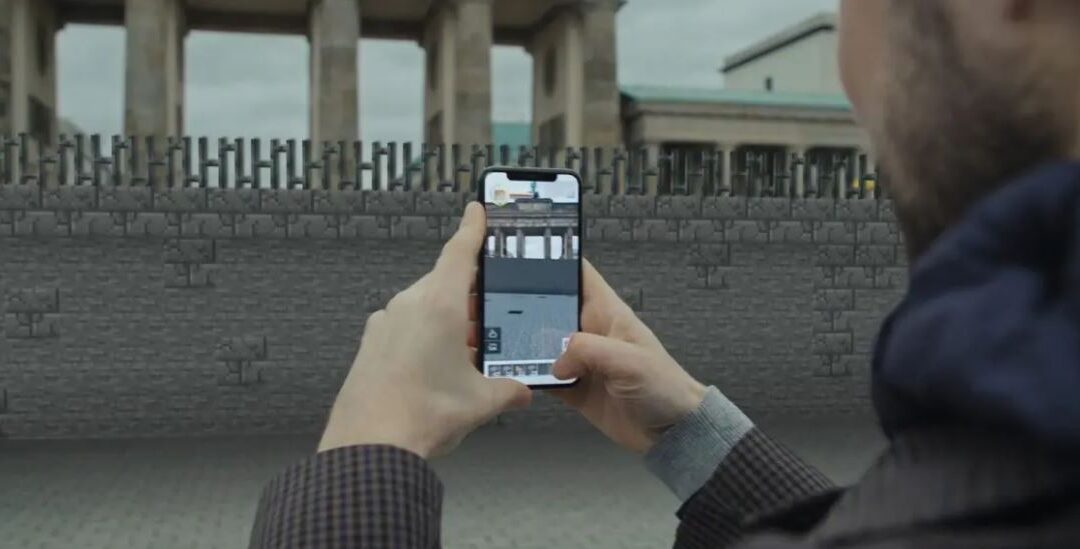 Experience the Historic Fall of Berlin Wall with New Augmented Reality